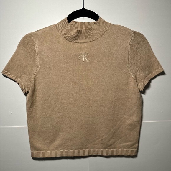 Calvin Klein Jeans Tops - Calvin Klein Jeans women’s Beige Crewneck Sweater
